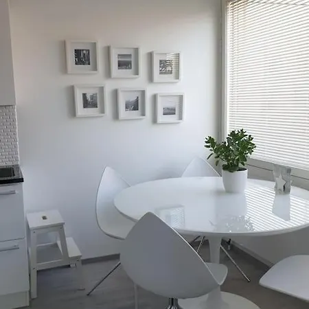 Appartamento Scandinavian Design Apartment, Excellent Location *
