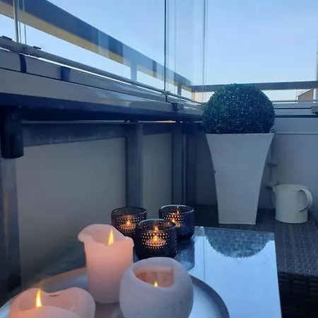 Scandinavian Design Apartment, Excellent Location Appartamento *